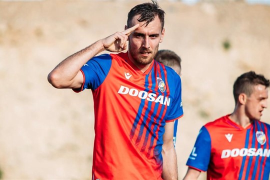 Vítězná generálka. Chorý dvěma góly sestřelil norského mistra