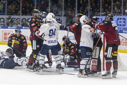 Hokejisté Plzně udolali Spartu v samostatných nájezdech!