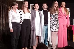 V pátek rozesmáli diváky v Proluce svým vtipným absolventským...