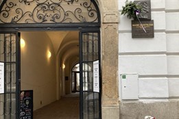 Plzeň si připomněla 100. výročí narození sochařky Marie Uchytilové