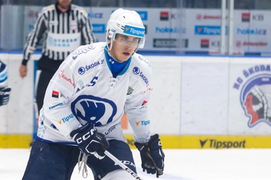 Hokejová Plzeň si pojistila služby talentovaného mladíka