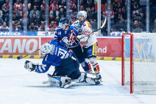 Hokejová Plzeň uplatnila opci na talentovaného útočníka