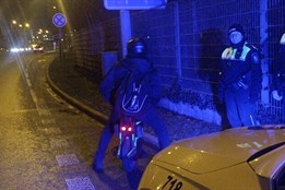 Šest přestupků na dvou kilometrech. Devětatřicetiletého muže...