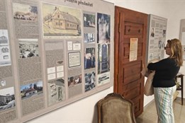 Infocentrum v Domažlicích nabízí novou výstavu, mapuje židovské...