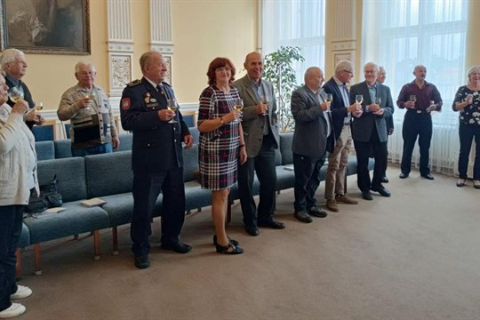 Domažlický starosta předal ocenění aktivním seniorům