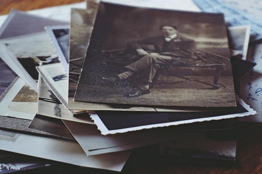 Jak najít své předky? Kraj nabídne seniorům bezplatné kurzy genealogie