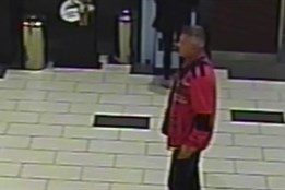 V bankomatu zůstalo volně ležet 16 tisíc, neznámý pachatel si je...