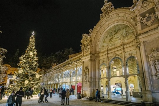 Adventní atmosféra v Mariánských Lázních: Vánoční trhy, hudba i tradiční program