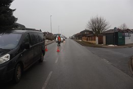 Policie hledá svědky nehody ve Vejprnicích. Dodávka se střetla s...