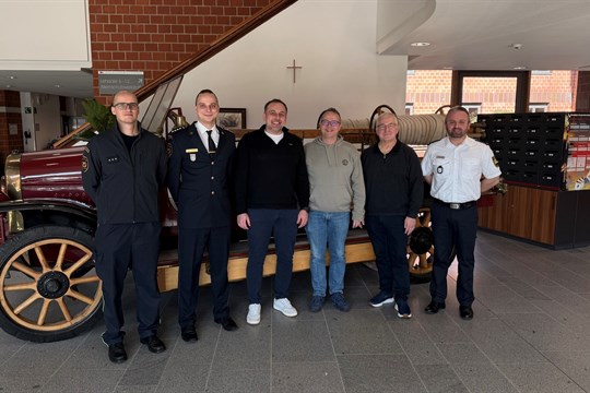 Lesní požáry neznají hranic: Čeští a bavorští hasiči ladí společný postup v Regensburgu