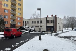 Z chátrajícího pavilonu moderní zázemí. Rekonstrukce v Chodově...