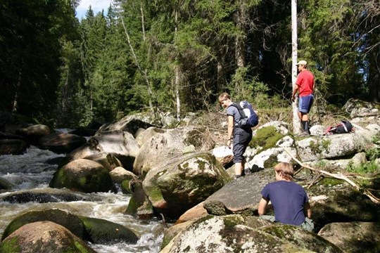 Šumava musí propouštět. O místo přijde 15 lidí, parku přitom chybí strážci