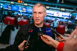 Viktoria odletěla do Atén: Adu je připraven, Hyský udělal změny na...